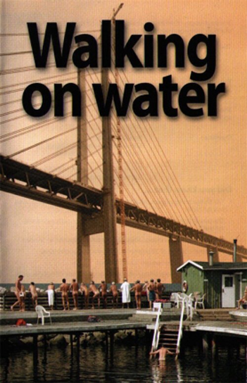 Постер Ходить по воде