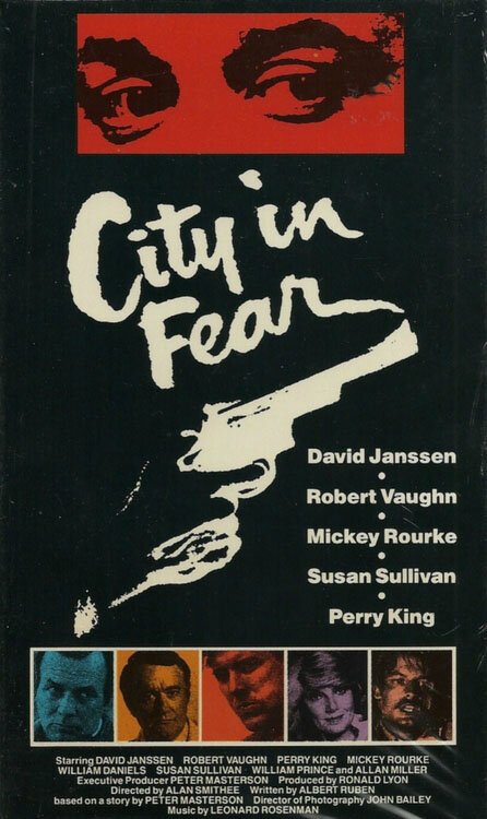 Постер Город в страхе