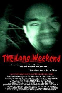 Постер The Long Weekend