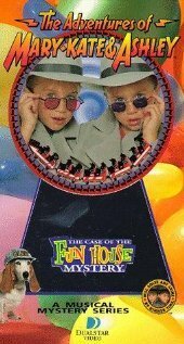 Постер The Amazing Adventures of Mary-Kate & Ashley